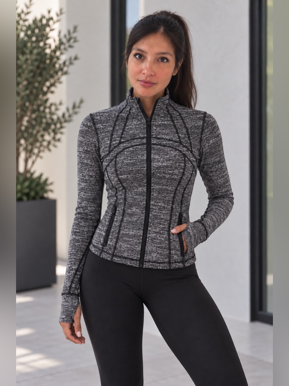 Lululemon Define Jacket Size 4 Black Gray Heathered Full Zip Thumbholes